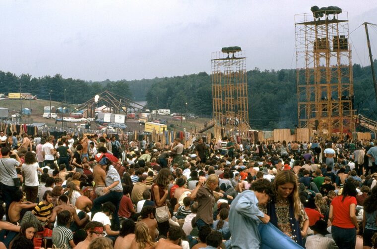 Peace, Love, and Woodstock: 25 Raw Images That Capture the Festival’s Soul