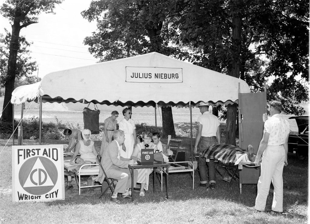First aid tent in Wright City, 1956