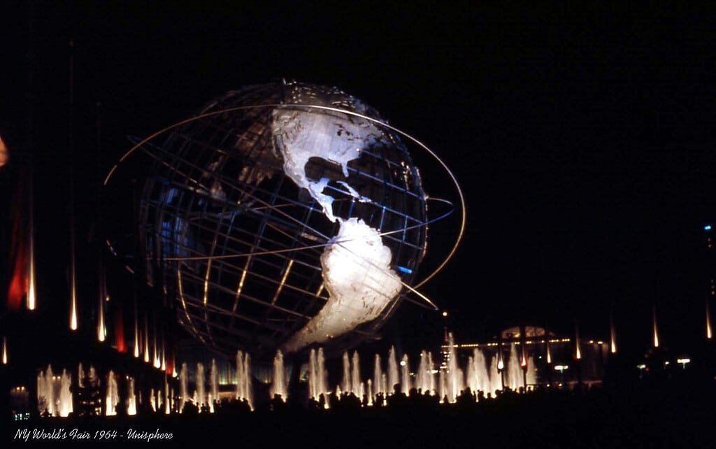 Unisphere at night