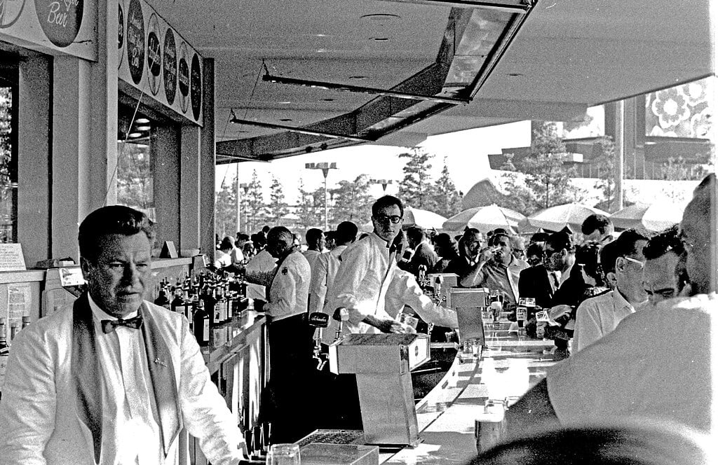 Bartenders at the World's Fair