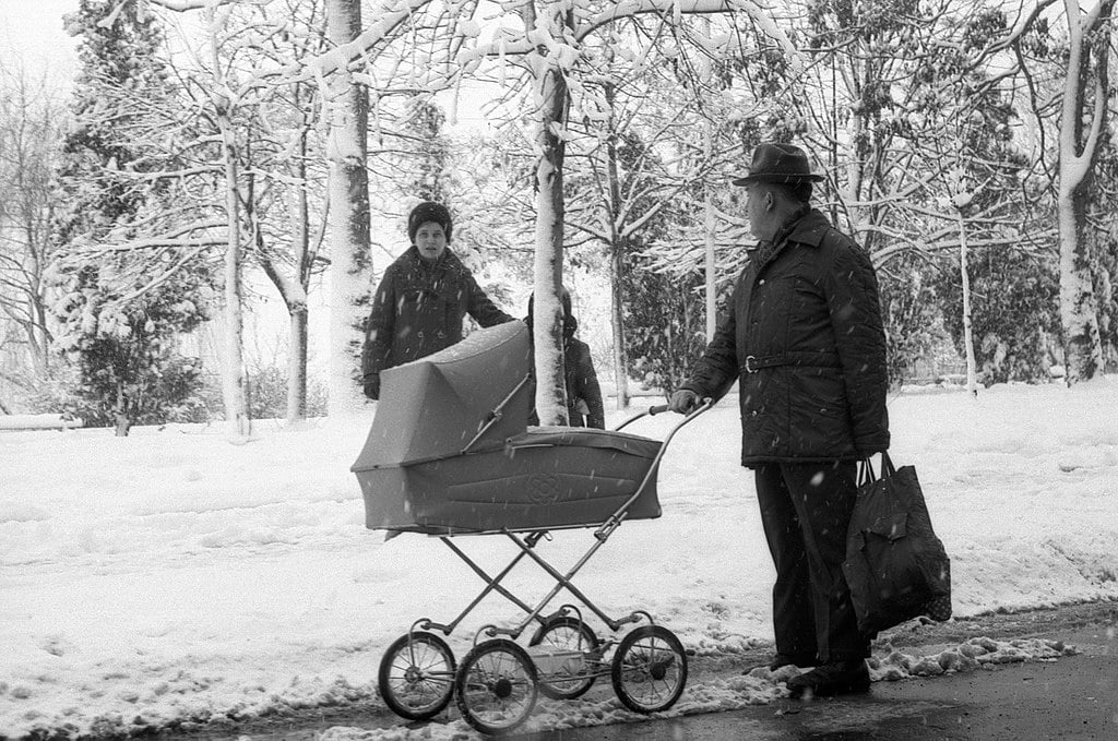 Snowy cityscape, Rostov-on-Don, 1983