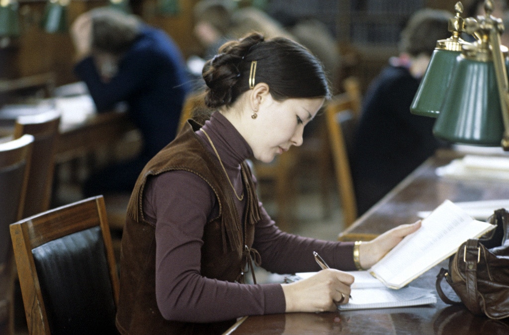 Reading hall, V.I. Lenin State Library, 1980