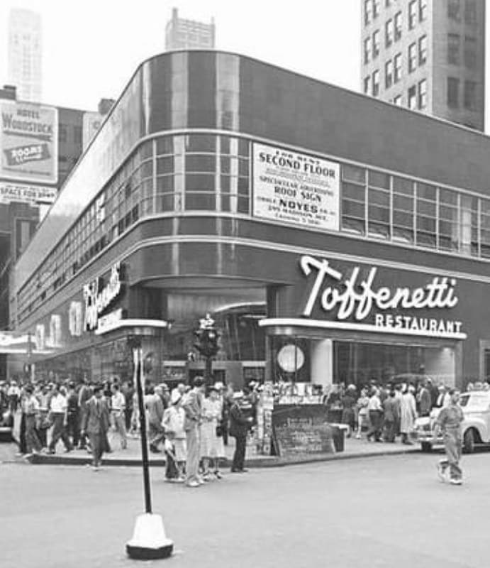 1950s Toffenetti Restaurant in Times Square