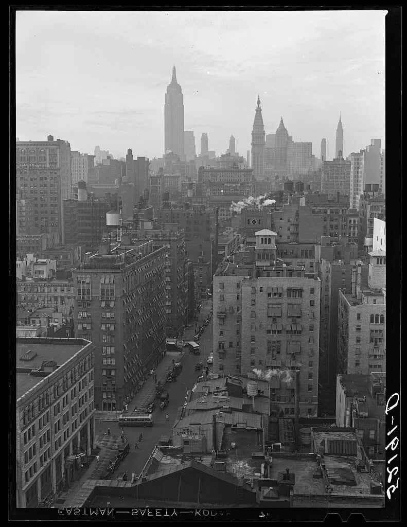 Grey day, New York, 1939