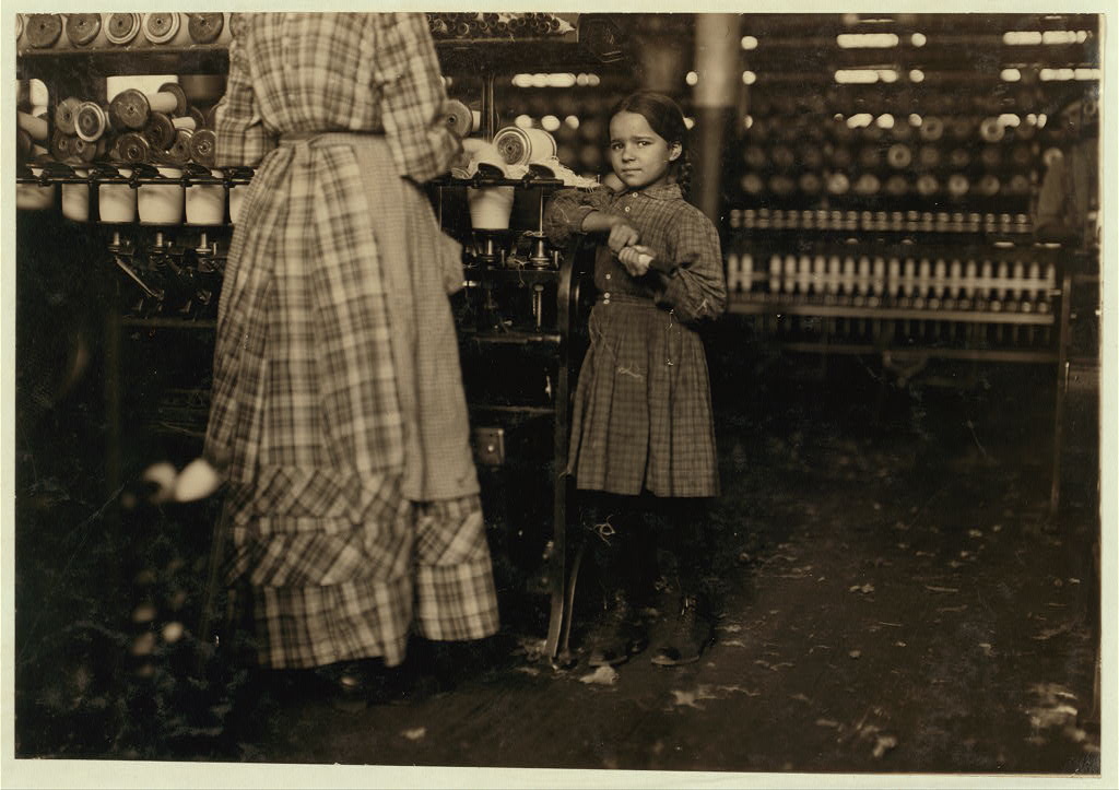 Fannie and sister, Elk Mills, Tennessee