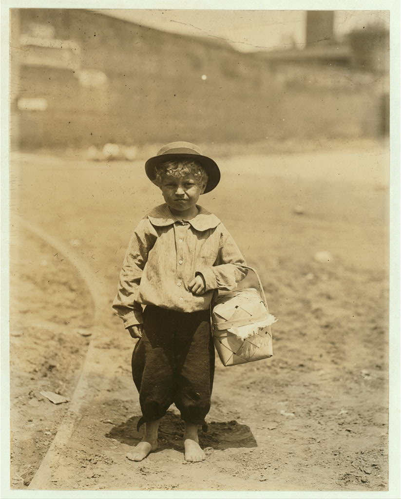 Children waiting at mill gate, Columbus