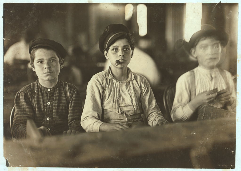 Young cigarmakers in Tampa, Florida