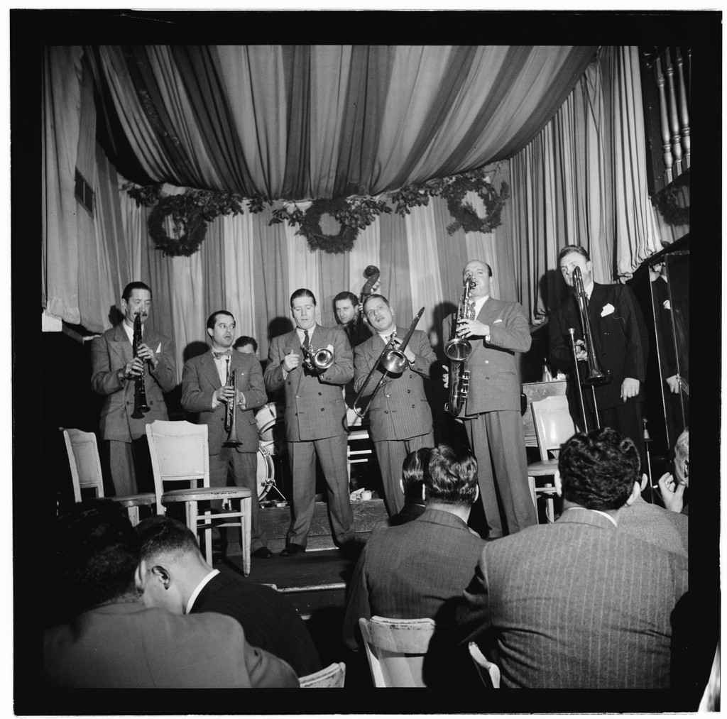 Pee Wee Russell & band at Eddie Condon's, 1946–1948