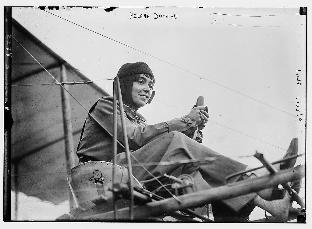 Helene Dutrieu, Belgian aviator