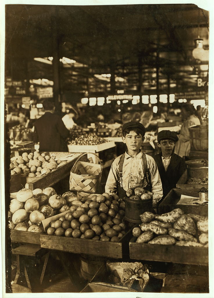 Fruit vendors, Indianapolis Market