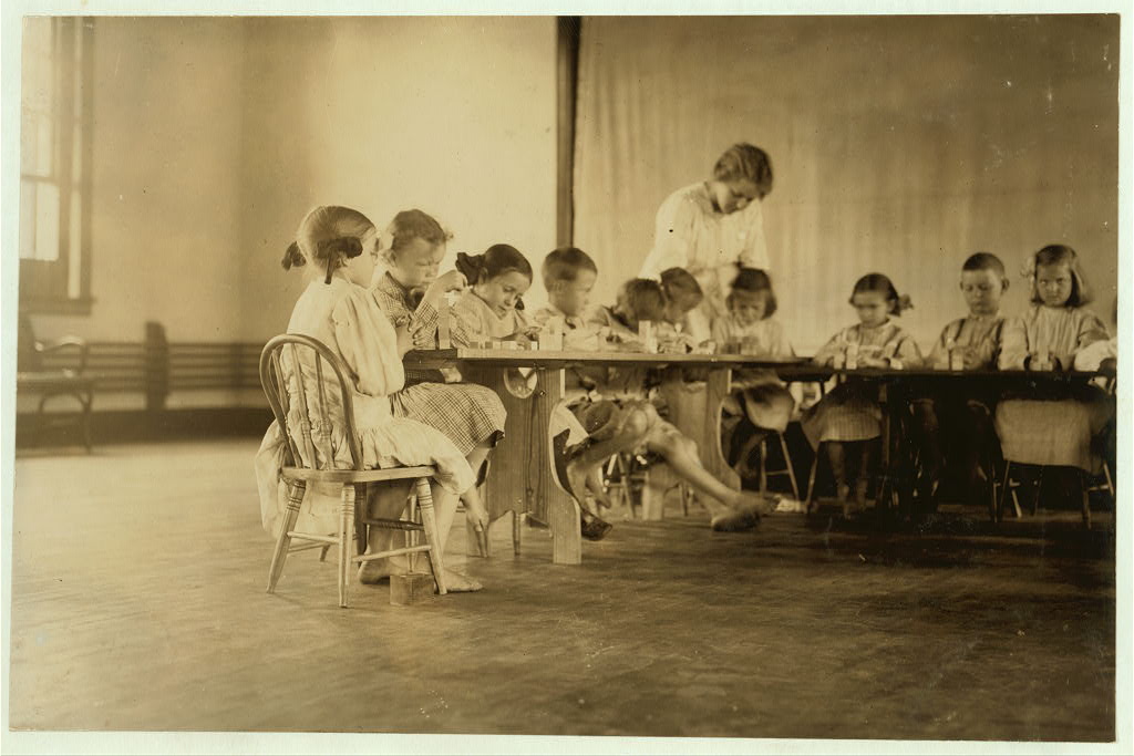 Children in Lynchburg Cotton Mills