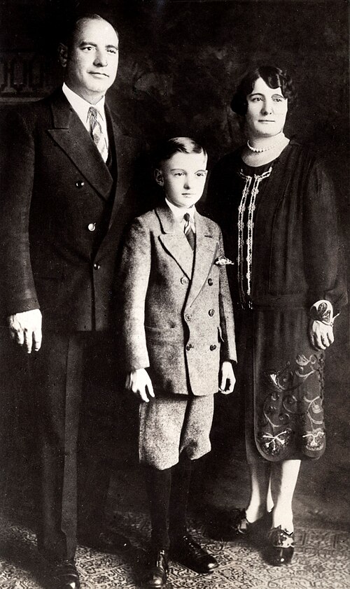 Family whose father was beaten and mother shot dead after confrontation with sheriff, nicknamed dry raider, tasked with enforcing the prohibition.