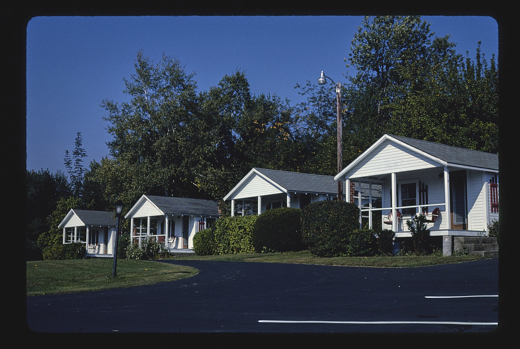 Grand View Resort, Route 3, Weirs Beach, New Hampshire (1984)