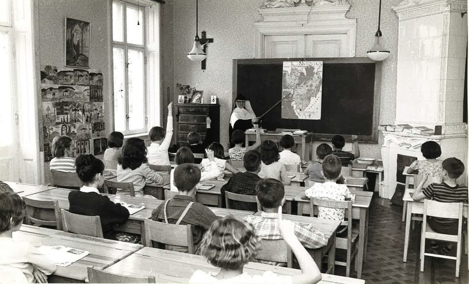 In 1938, the German school sisters took over the school and rented premises on Karl Gustavsgatan. It served as a boarding school, and nun’s residence.