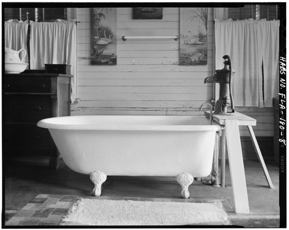 A picture of a 60s bathtub in a bathroom. SECOND FLOOR, BATHTUB IN FL. September 1967
