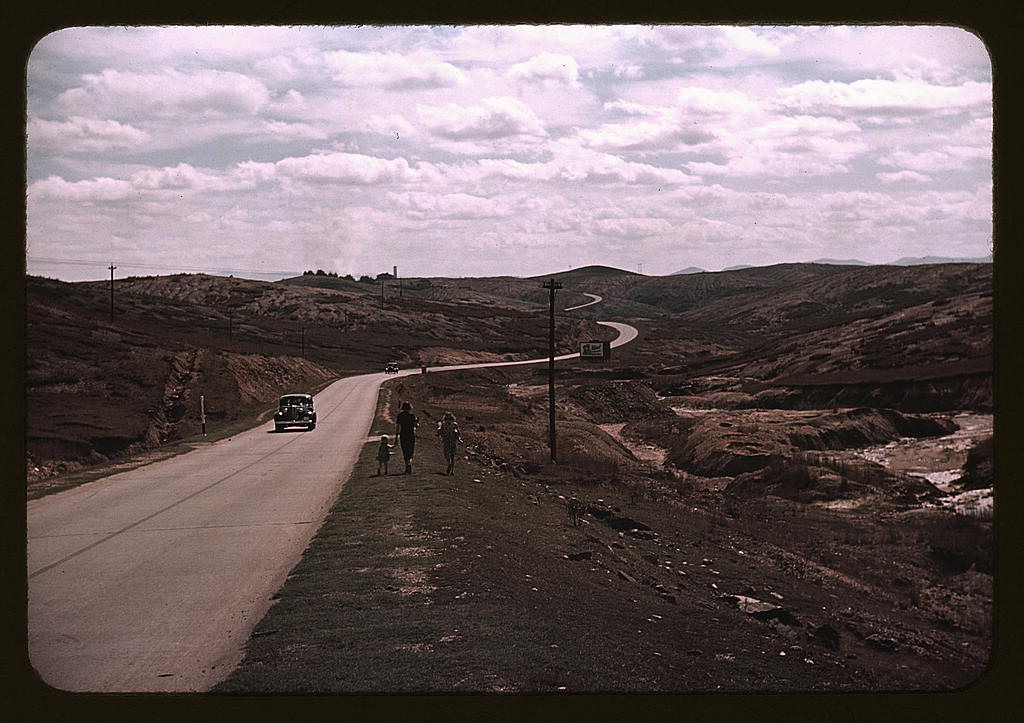 Copper mining section between Ducktown and Copperhill, Tennessee. Fumes from smelting copper for sulfuric acid have destroyed all vegetation and eroded the land (1939 Sept.)