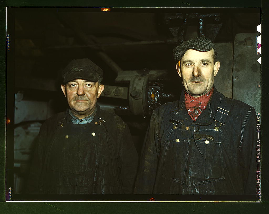 Workers at the roundhouse of the C & NW RR Proviso Yard, Chicago, Ill. (1942 Dec.)