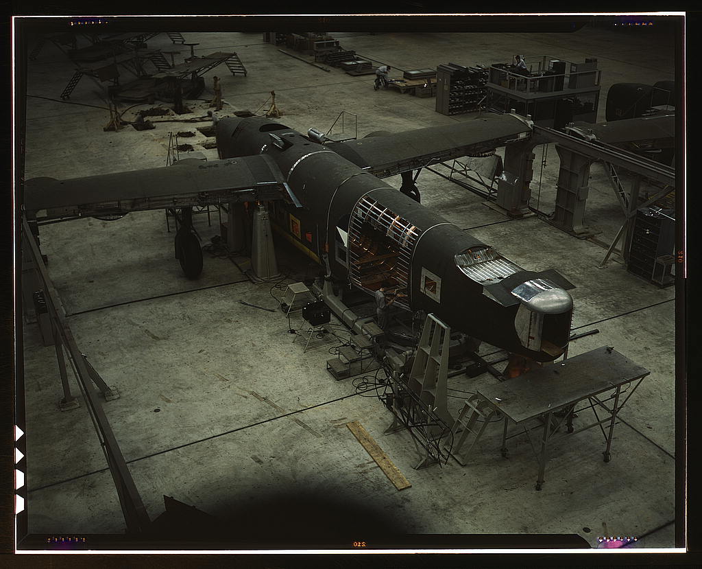 Pre-assembly on transport plane, Fort Worth