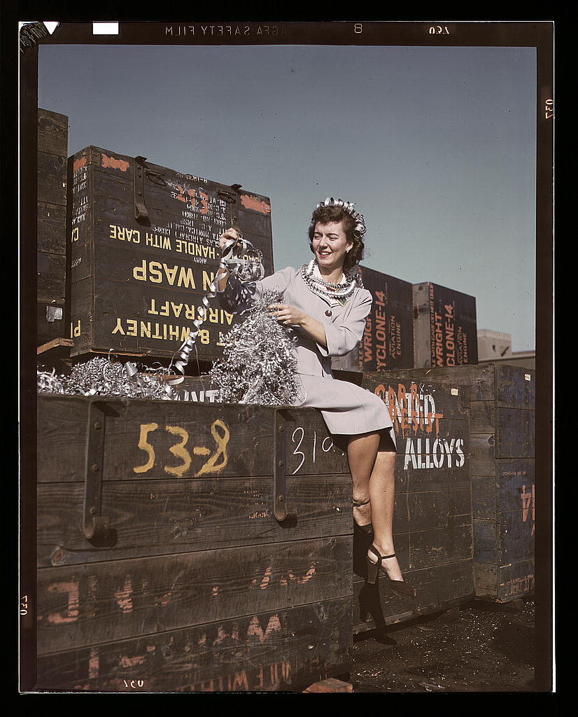 Annette del Sur salvage campaign Douglas 1942