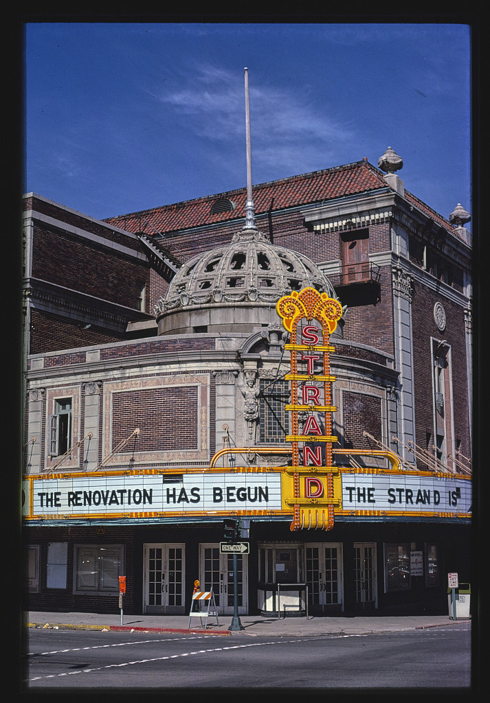 Strand Theater, Louisiana & Crockett, Shreveport, Louisiana (1979)