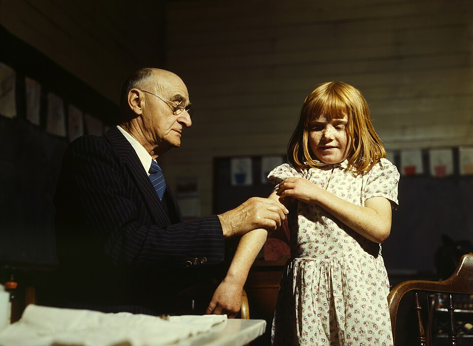 School typhoid inoculation, Texas, 1943
