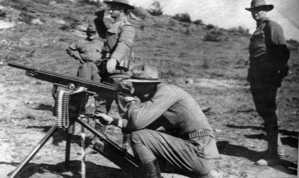Colorado National Guard with automatic rifle, Ludlow, 1914
