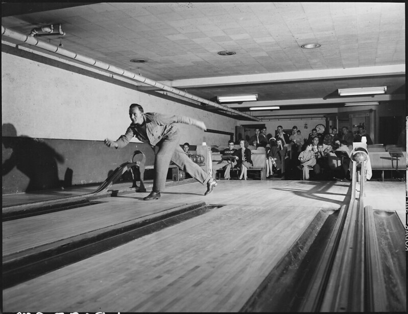 George Fain bowling, recreation center, Kentucky.