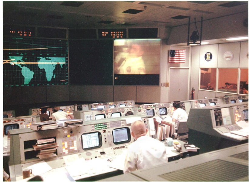 Apollo 13 - Mission Control