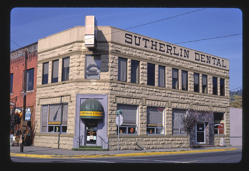 South Umpqua State Bank storefront, Sutherlin, Oregon, 1987