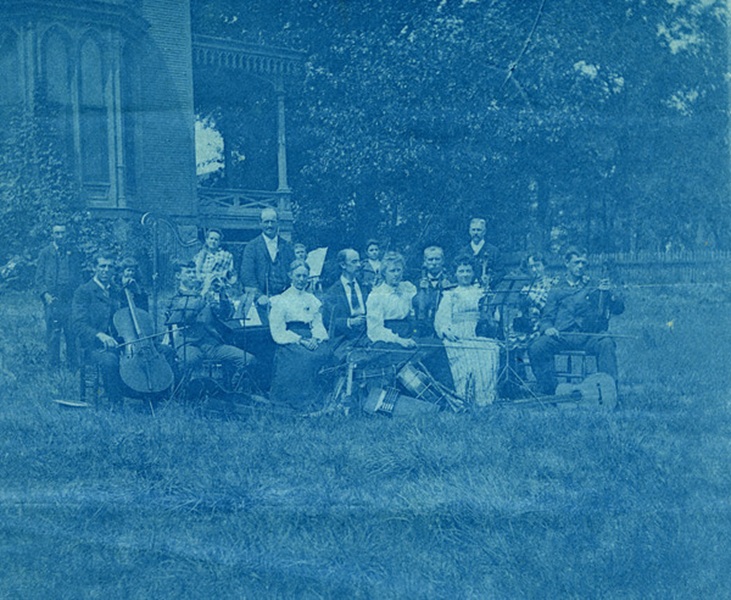 Koreshan band in Chicago