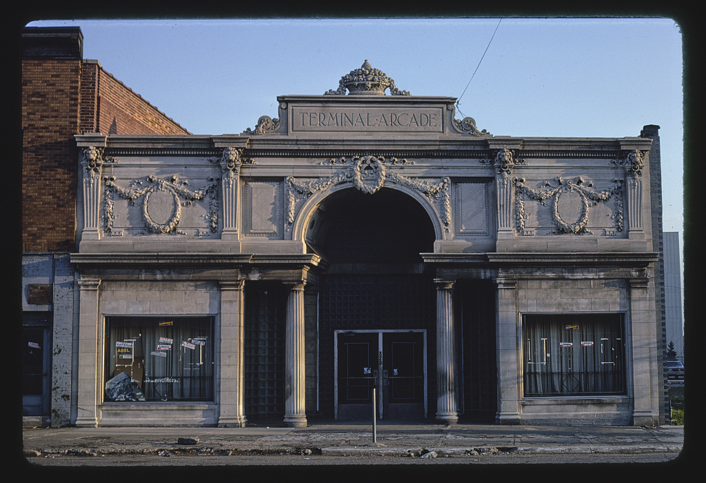 Terminal Arcade, Wabash Avenue, Terre Haute, Indiana (1980)