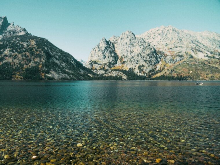 Dip In Without Doubt: 15 U.S. Lakes With Unreal Water Clarity