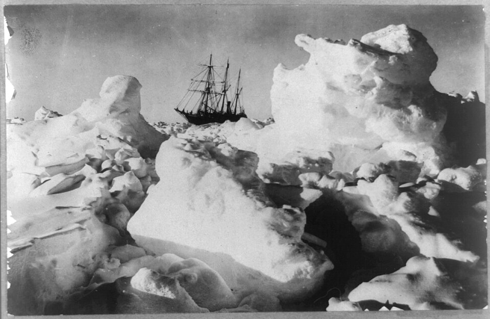 Shackleton's Endurance Expedition, Titanic upheaval