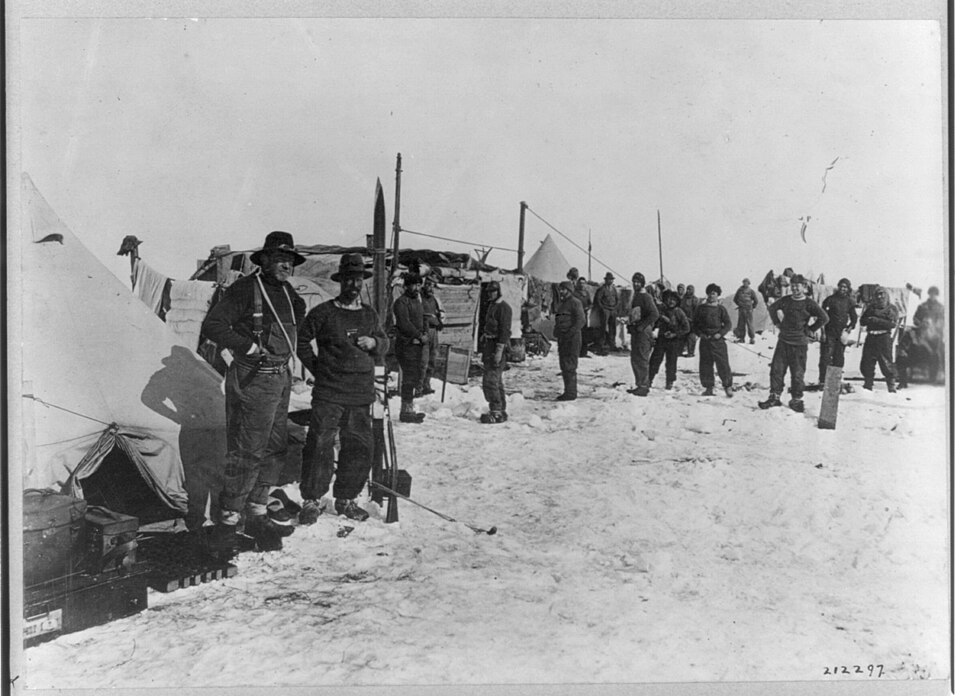 Antarctic Ocean Camp 1916